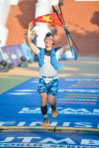 BIB: 9650
                            <button type="button" onclick="openModal(22764950)" class="btn btn-primary btn-sm float-right btn-popup" data-toggle="modal" data-target=".modal-high-quality">
                        <i class="fas fa-shopping-cart"></i> Add to Cart
                    </button>
                                            <button type="button" onclick="isThisMe(22764950, true)" class="btn btn-success btn-sm float-right btn-popup btn-isme hidden" data-toggle="tooltip" data-placement="bottom" title="นี่คือรูปของคุณใช่ไหม คลิกที่นี่เพื่อเอาเข้าอัลบั้ม">
                        <i class="fas fa-plus"></i> Add to album
                    </button>
                    <button type="button" onclick="isThisMe(22764950, false)" class="btn btn-warning btn-sm float-right btn-popup btn-isnotme hidden">
                        <i class="fas fa-ban"></i> Remove from album
                    </button>